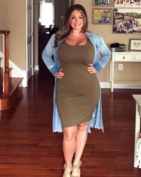 thick and curvy milf